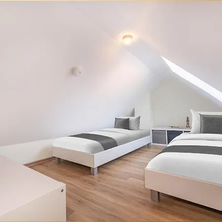 Heimathafen An Seen & 度假居 *