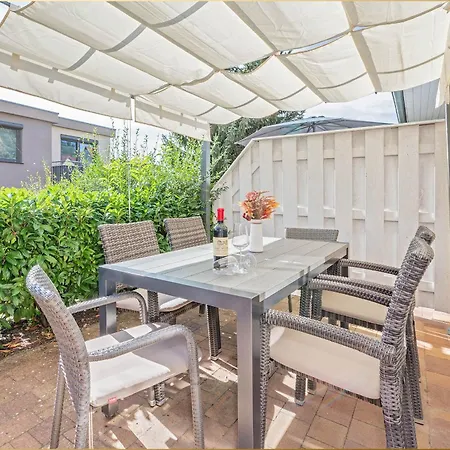 Heimathafen An Seen & *